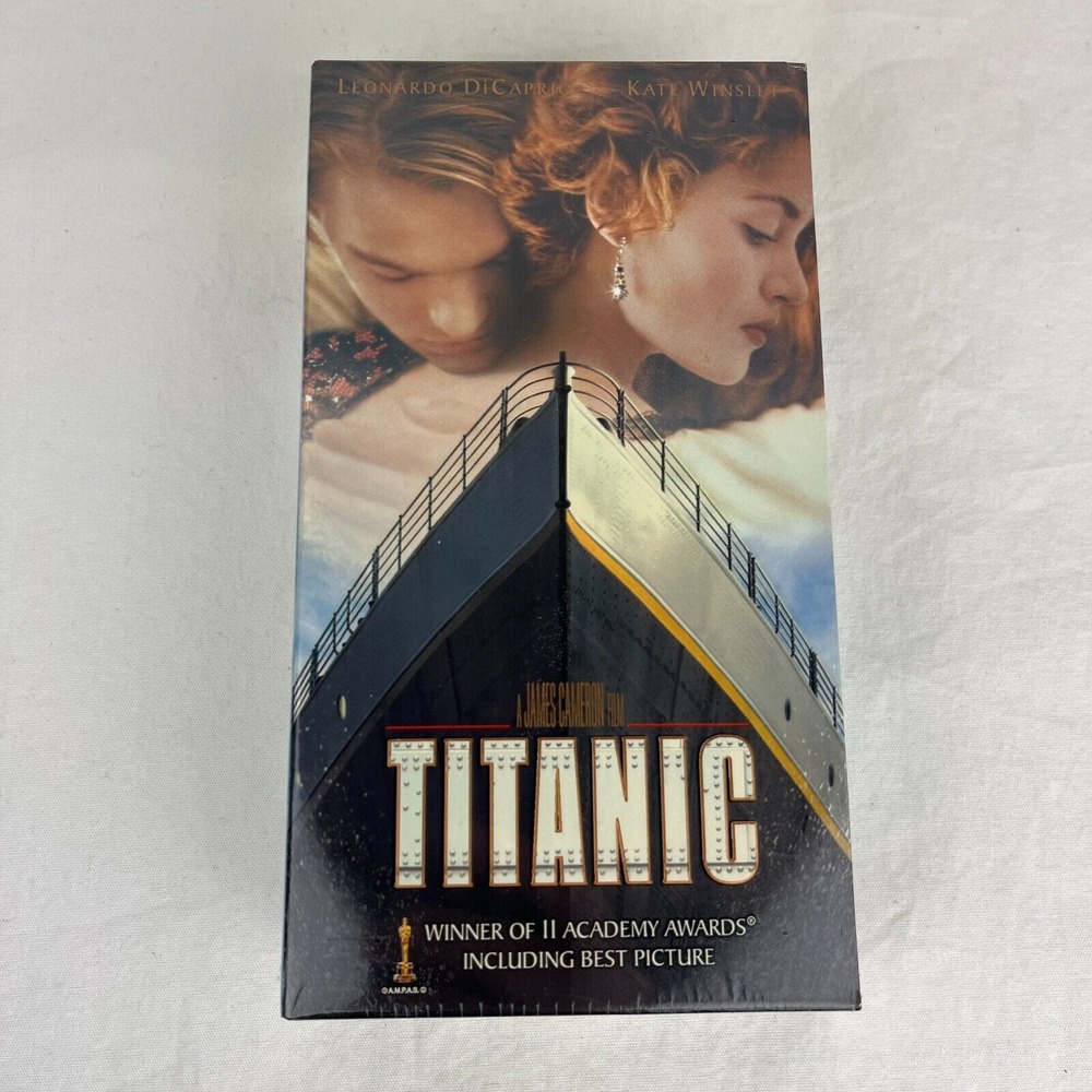 Titanic (1998) VHS Tape Box Set Hi-Fi Stereo THX Mastered Sealed Cassettes 1 & 2